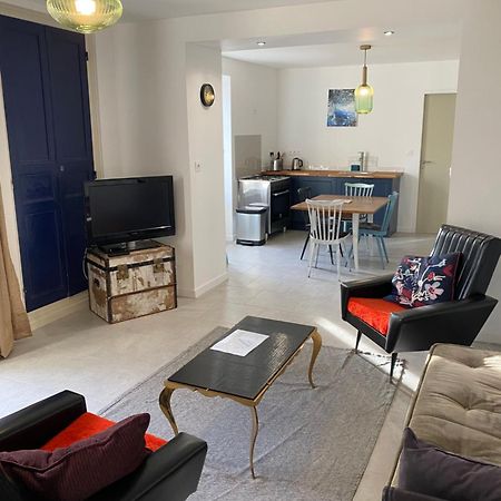 Cosy Appartement Dans Le Perche Val-au-Perche Exterior foto